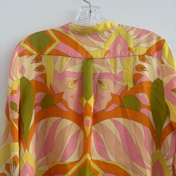 Zara Multicolor Abstract Patterned Button Blouse Size: XS - Picture 7 of 9